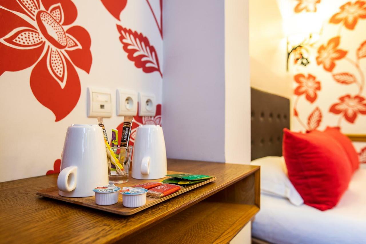 Hotel Des Ducs D'Anjou Paris Ngoại thất bức ảnh
