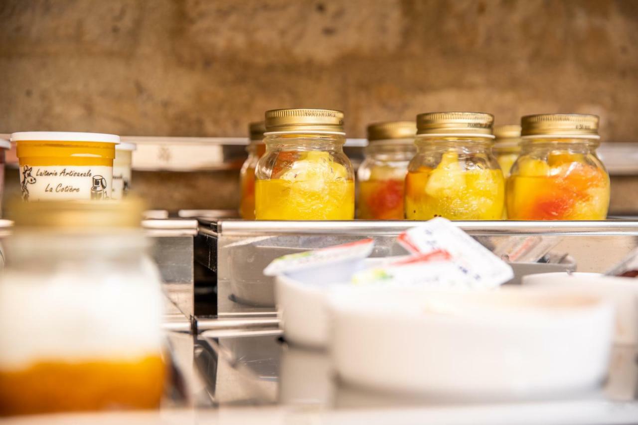 Hotel Des Ducs D'Anjou Paris Ngoại thất bức ảnh
